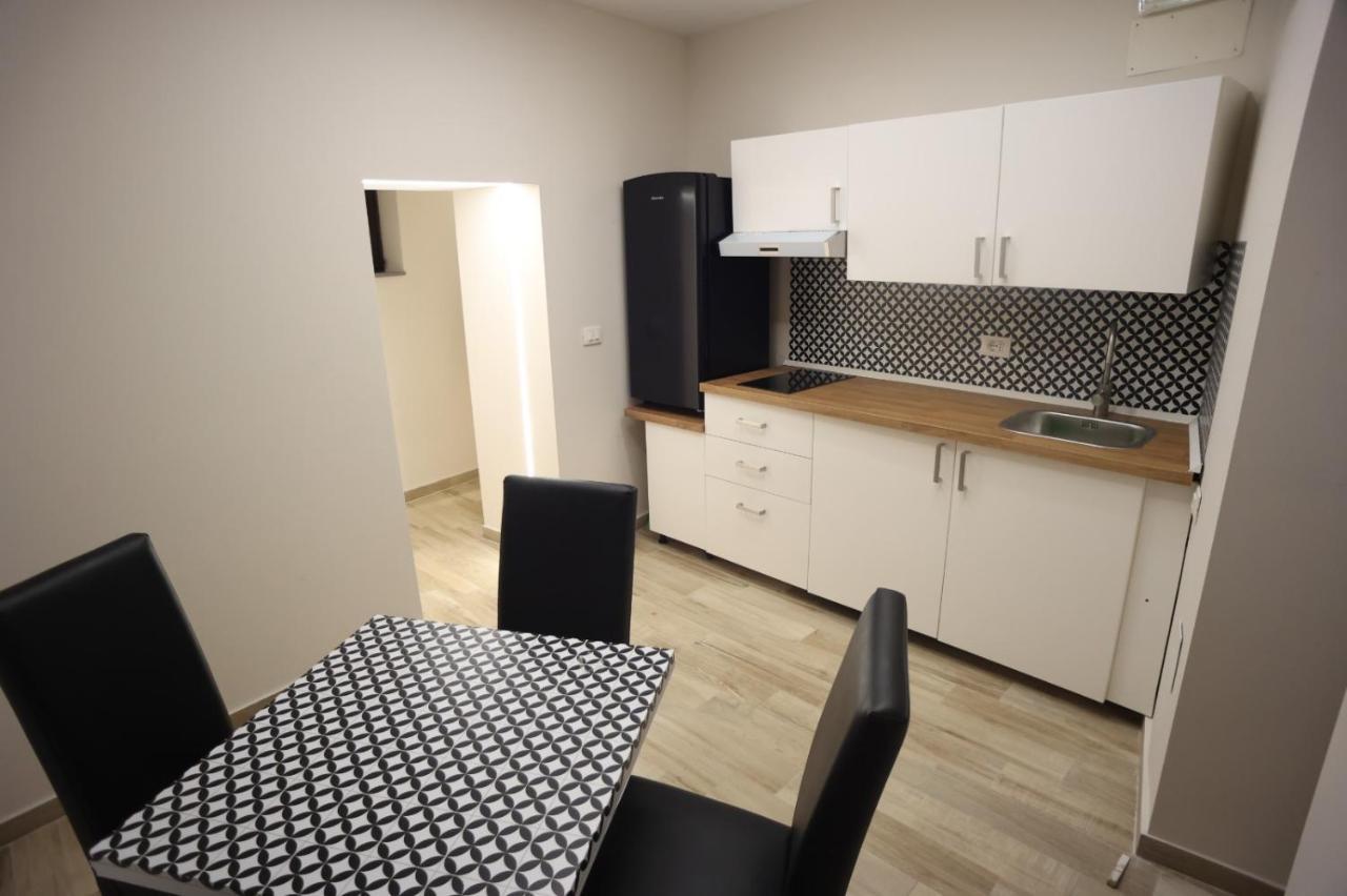 La Casa Nel Cortile Apartment Катания Екстериор снимка