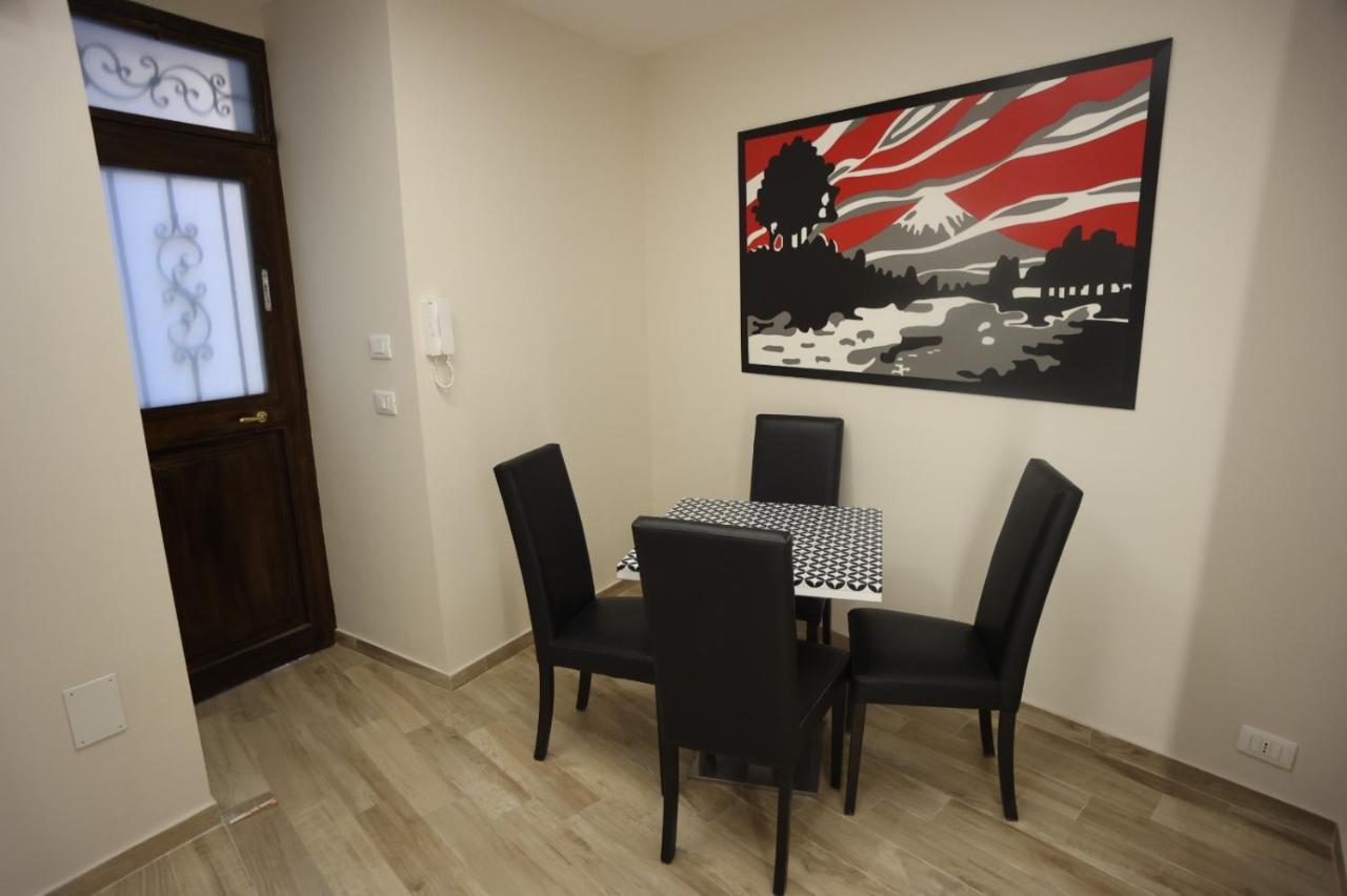 La Casa Nel Cortile Apartment Катания Екстериор снимка
