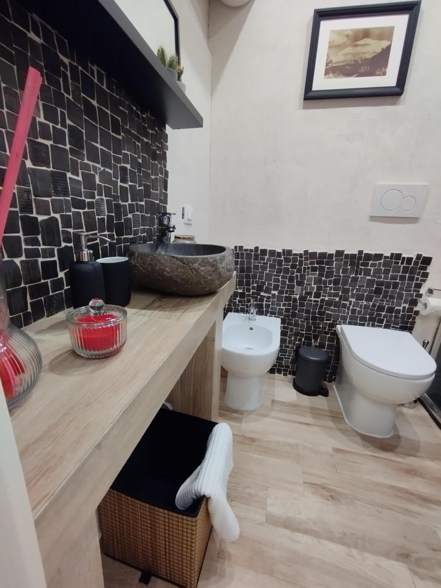 La Casa Nel Cortile Apartment Катания Екстериор снимка
